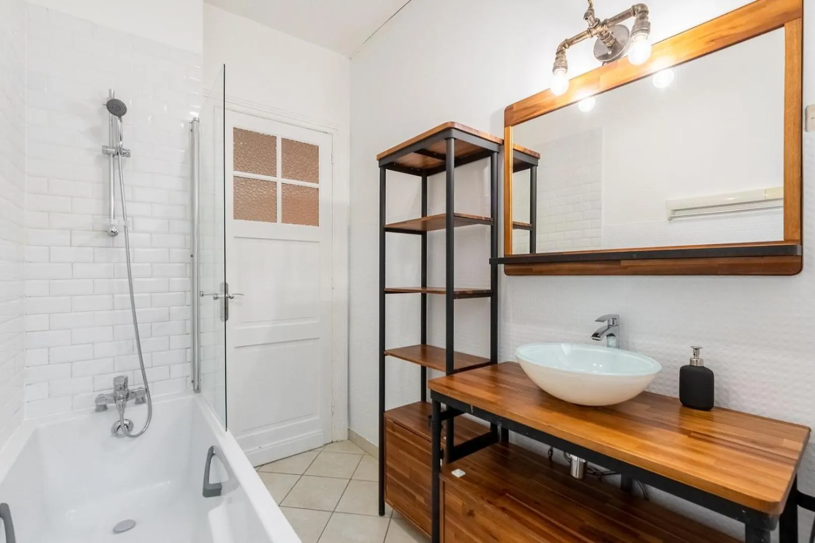 Apartamento Grand Place - Appartement Tout Confort Balcon, 4Ch Lille