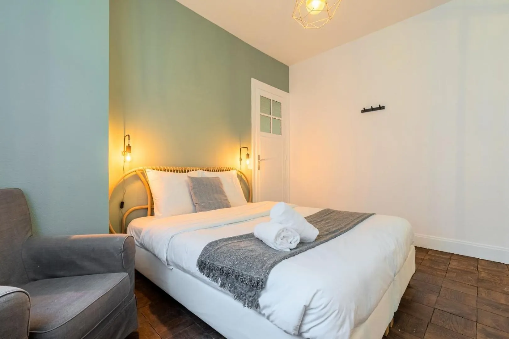 公寓 Grand Place - Appartement Tout Confort Balcon, 4Ch 里尔 法国